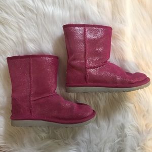 Girls UGG boots - sparkly pink!